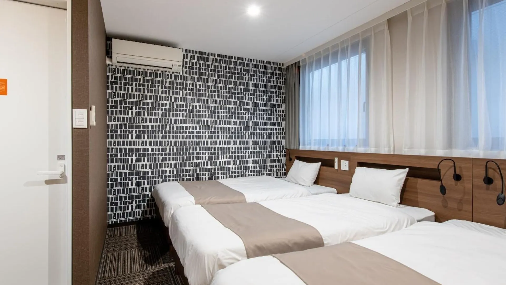Hotel Sanrriot Osaka Honmachi - Vacation Stay 22314V